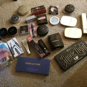 Highend Makeup Lot ! All New